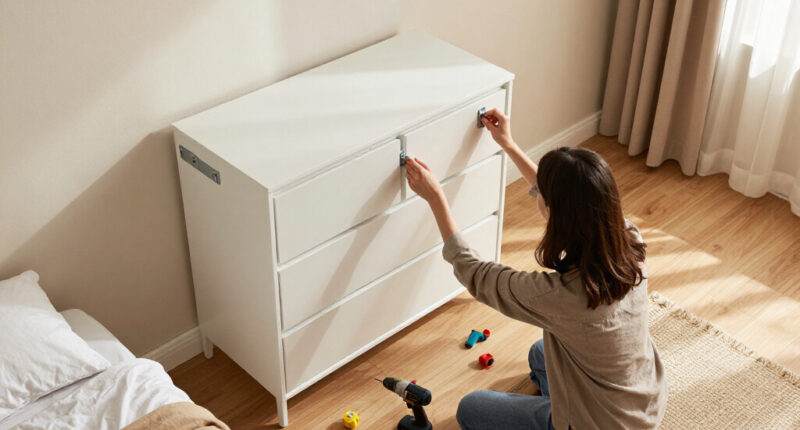 Yuyitop Recalls Aitjunz 8-Drawer Dressers Due To Risk Of Serious Injury Or Death From Tip-Over And Entrapment Hazards; Violate Mandatory Standard For Clothing Storage Units